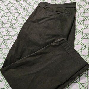 Size 18W Green Kut from the Kloth Pants